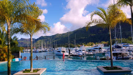 Republic of Seychelles wins the Star Luxury Destination Award for 2022.