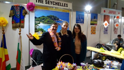 Република Сейшели взе участие на  21-вия Благотворителен базар на Международния женски клуб в София